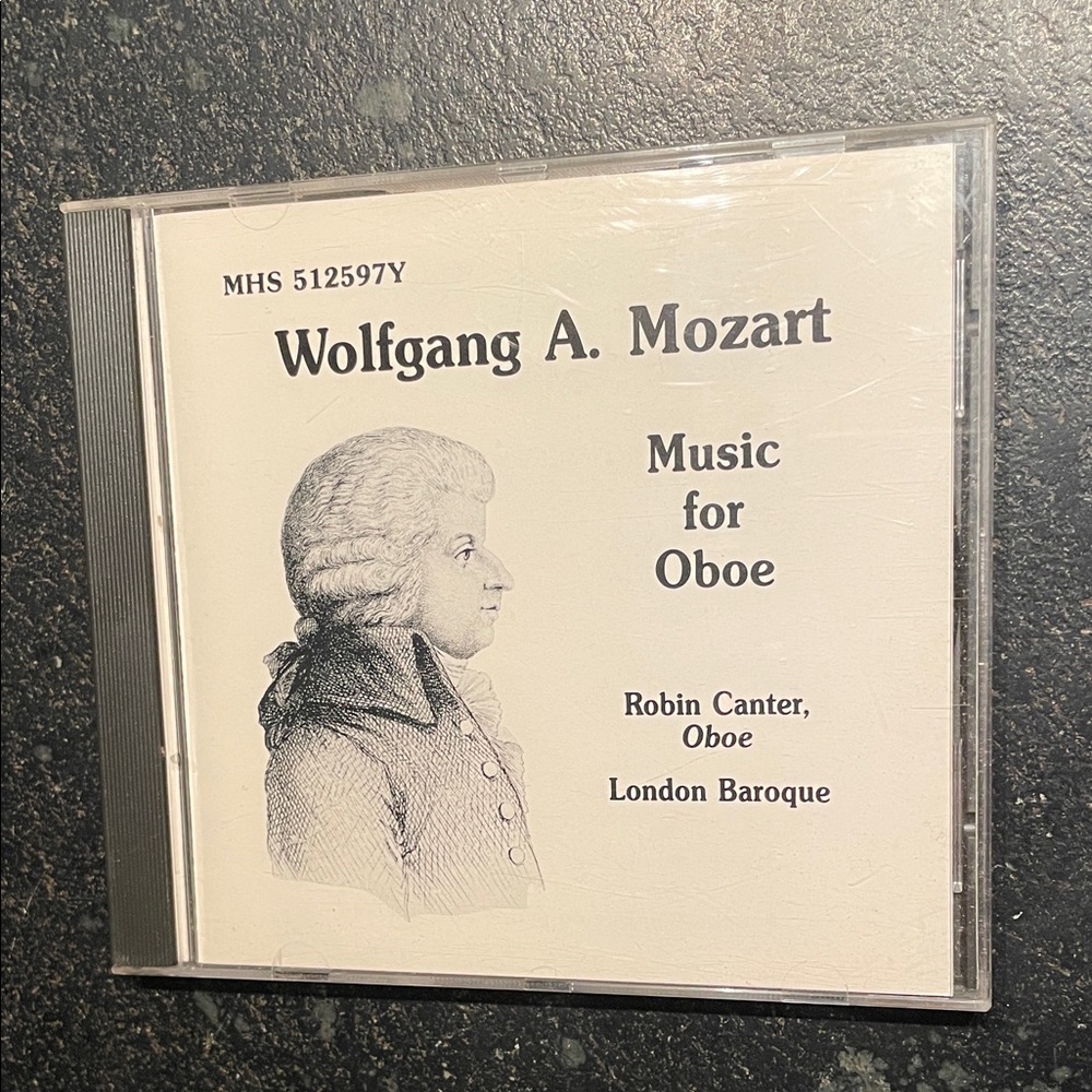 "Music for Oboe," Wolfgang A. Mozart, 1990 Music CD